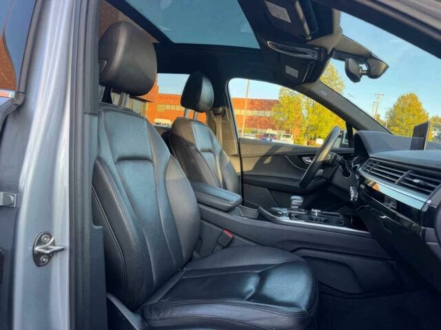 Серый Ауди Ку 7, объемом двигателя 3 л и пробегом 49 тыс. км за 9100 $, фото 7 на Automoto.ua