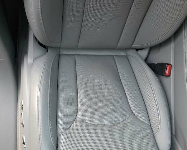 Серый Ауди Ку 7, объемом двигателя 3 л и пробегом 83 тыс. км за 37900 $, фото 27 на Automoto.ua