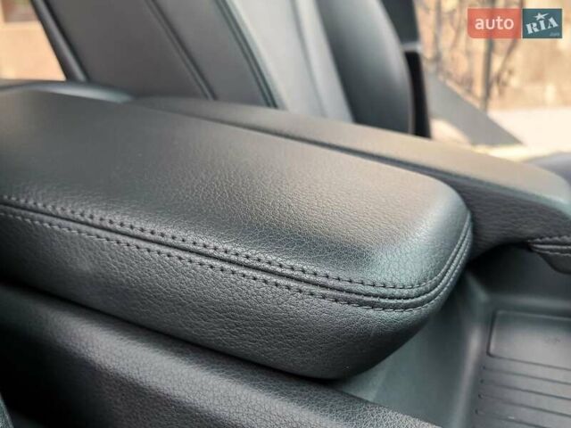 Серый Ауди Ку 7, объемом двигателя 1.98 л и пробегом 59 тыс. км за 32500 $, фото 42 на Automoto.ua