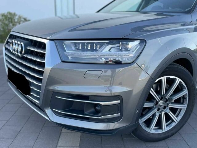 Серый Ауди Ку 7, объемом двигателя 3 л и пробегом 99 тыс. км за 17800 $, фото 4 на Automoto.ua