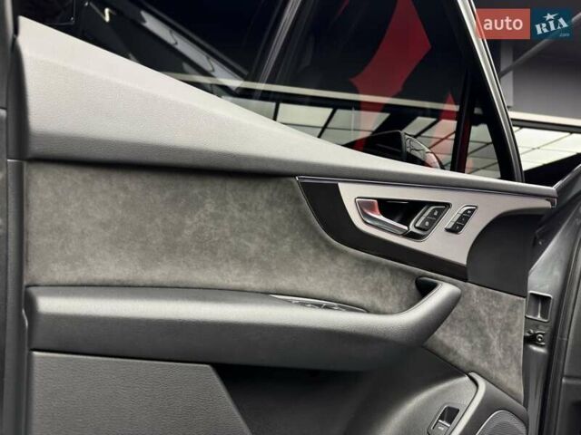 Ауди Ку 7 2019 в Киеве на Automoto.ua Серый Ауди Ку 7, объемом двигателя 3 л и пробегом 100 тыс. км за 48500 $, фото 25 на Automoto.ua