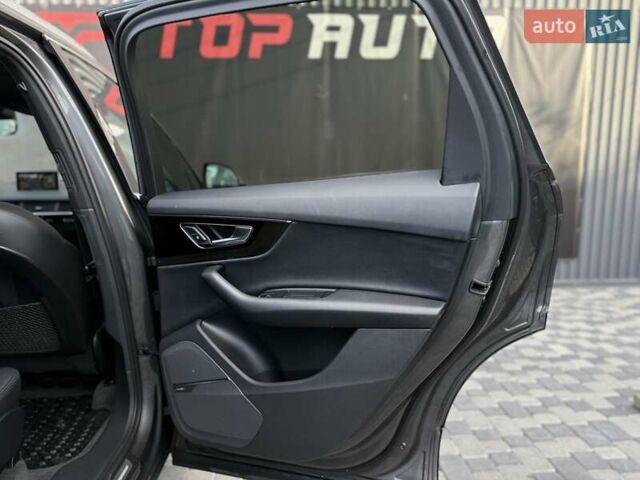 Серый Ауди Ку 7, объемом двигателя 3 л и пробегом 205 тыс. км за 23900 $, фото 73 на Automoto.ua