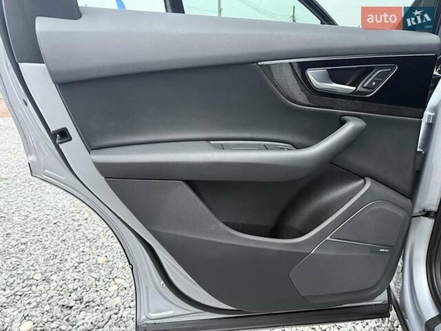 Серый Ауди Ку 7, объемом двигателя 3 л и пробегом 99 тыс. км за 30500 $, фото 10 на Automoto.ua