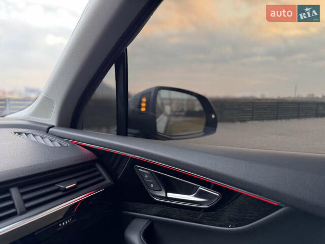 Серый Ауди Ку 7, объемом двигателя 3 л и пробегом 212 тыс. км за 28500 $, фото 30 на Automoto.ua