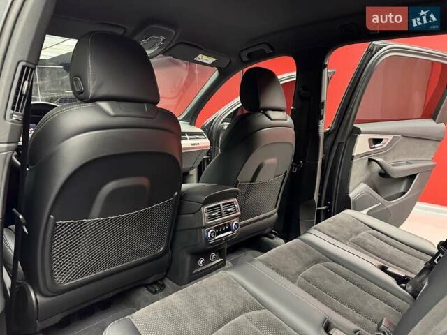 Ауди Ку 7 2019 в Киеве на Automoto.ua Серый Ауди Ку 7, объемом двигателя 3 л и пробегом 100 тыс. км за 48500 $, фото 41 на Automoto.ua