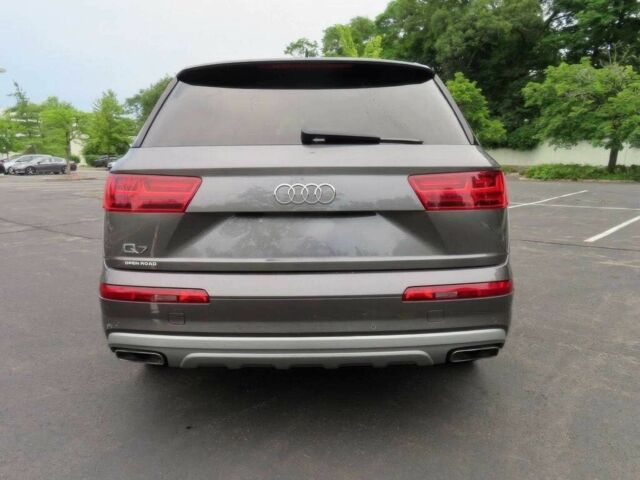 Серый Ауди Ку 7, объемом двигателя 3 л и пробегом 42 тыс. км за 17300 $, фото 4 на Automoto.ua