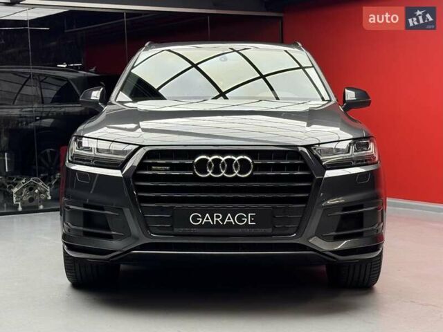 Ауди Ку 7 2019 в Киеве на Automoto.ua Серый Ауди Ку 7, объемом двигателя 3 л и пробегом 100 тыс. км за 48500 $, фото 1 на Automoto.ua