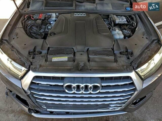 Серый Ауди Ку 7, объемом двигателя 3 л и пробегом 76 тыс. км за 8600 $, фото 11 на Automoto.ua