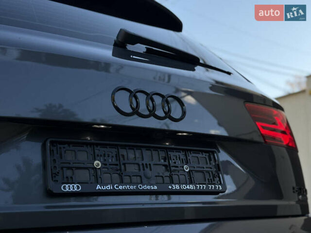 Серый Ауди Ку 7, объемом двигателя 2.97 л и пробегом 140 тыс. км за 48998 $, фото 22 на Automoto.ua