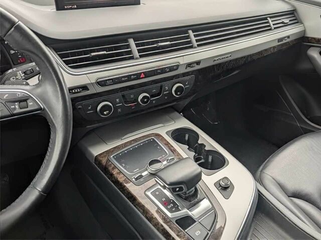 Серый Ауди Ку 7, объемом двигателя 2 л и пробегом 38 тыс. км за 12100 $, фото 9 на Automoto.ua