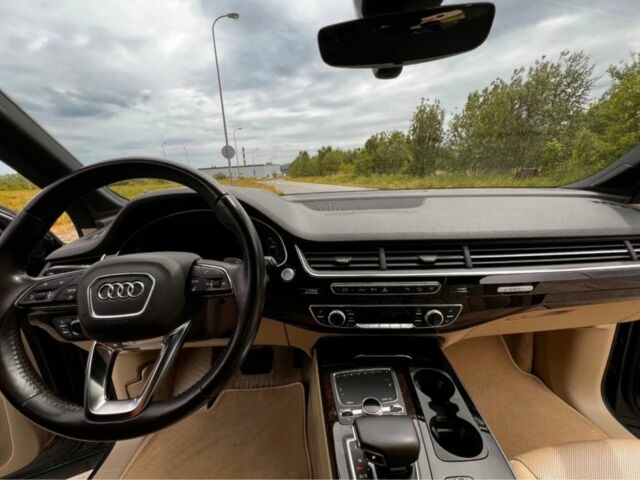 Сірий Ауді Ку 7, об'ємом двигуна 0 л та пробігом 90 тис. км за 17600 $, фото 9 на Automoto.ua