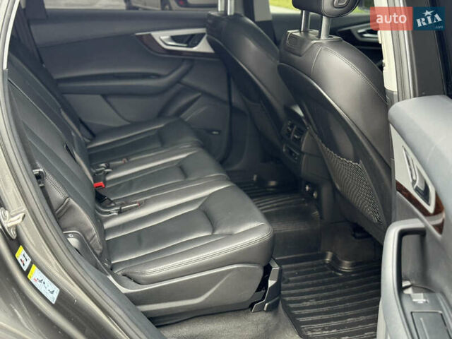 Ауді Ку 7 2019 у Белой Церкве на Automoto.ua Сірий Ауді Ку 7, об'ємом двигуна 2 л та пробігом 139 тис. км за 28999 $, фото 45 на Automoto.ua