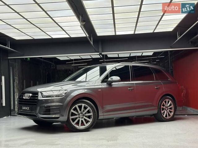 Ауди Ку 7 2019 в Киеве на Automoto.ua Серый Ауди Ку 7, объемом двигателя 3 л и пробегом 100 тыс. км за 48500 $, фото 6 на Automoto.ua