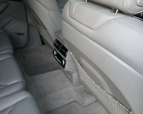 Серый Ауди Ку 7, объемом двигателя 3 л и пробегом 83 тыс. км за 37900 $, фото 26 на Automoto.ua