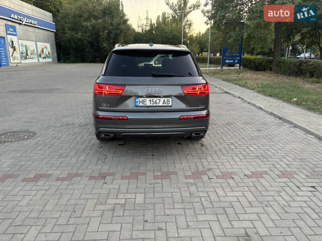 Сірий Ауді Ку 7, об'ємом двигуна 1.98 л та пробігом 92 тис. км за 34700 $, фото 8 на Automoto.ua