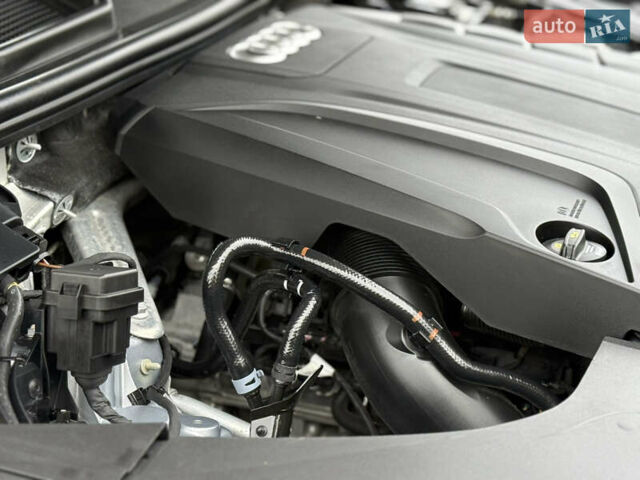 Серый Ауди Ку 7, объемом двигателя 2 л и пробегом 136 тыс. км за 25900 $, фото 103 на Automoto.ua