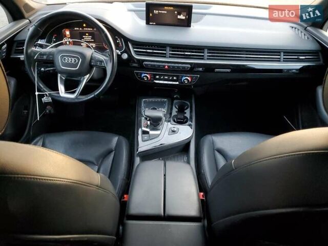 Серый Ауди Ку 7, объемом двигателя 3 л и пробегом 90 тыс. км за 9000 $, фото 7 на Automoto.ua