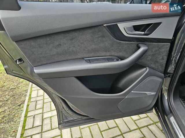 Сірий Ауді Ку 7, об'ємом двигуна 2.97 л та пробігом 71 тис. км за 52490 $, фото 24 на Automoto.ua