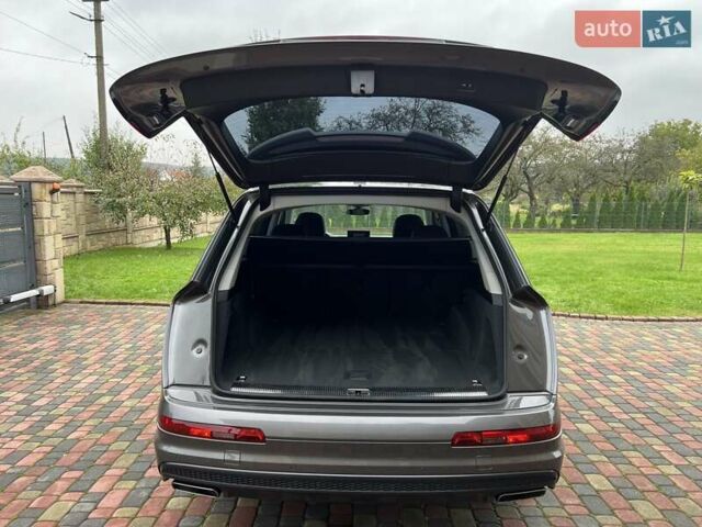 Серый Ауди Ку 7, объемом двигателя 2.97 л и пробегом 227 тыс. км за 44200 $, фото 48 на Automoto.ua