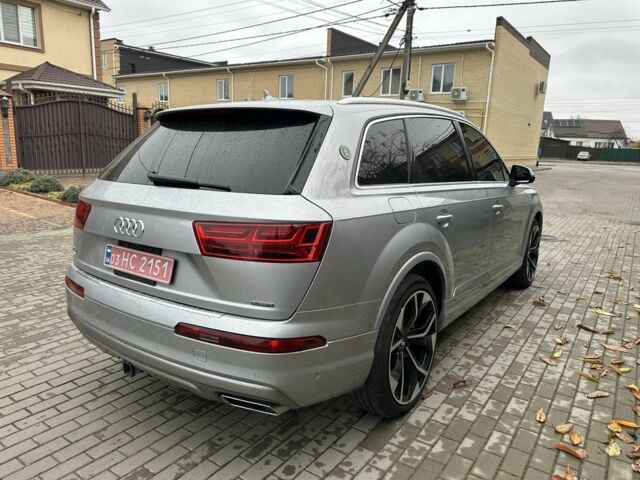 Серый Ауди Ку 7, объемом двигателя 3 л и пробегом 160 тыс. км за 28500 $, фото 3 на Automoto.ua