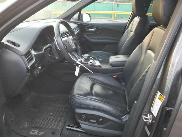 Сірий Ауді Ку 7, об'ємом двигуна 0 л та пробігом 90 тис. км за 8700 $, фото 6 на Automoto.ua