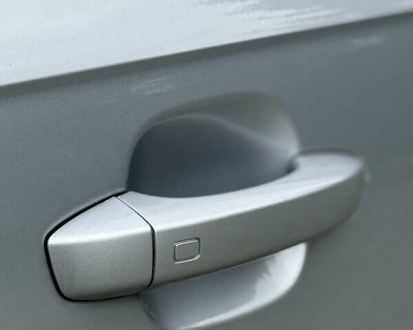 Серый Ауди Ку 7, объемом двигателя 2 л и пробегом 136 тыс. км за 25900 $, фото 27 на Automoto.ua