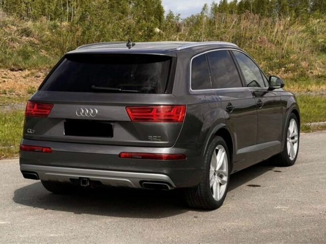 Сірий Ауді Ку 7, об'ємом двигуна 0 л та пробігом 90 тис. км за 17600 $, фото 4 на Automoto.ua