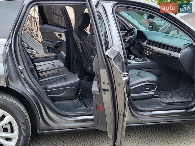 Серый Ауди Ку 7, объемом двигателя 1.98 л и пробегом 59 тыс. км за 32500 $, фото 51 на Automoto.ua