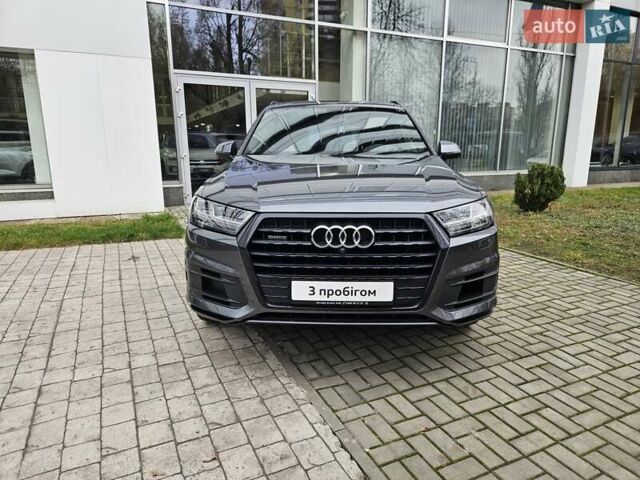 Сірий Ауді Ку 7, об'ємом двигуна 2.97 л та пробігом 71 тис. км за 52490 $, фото 2 на Automoto.ua