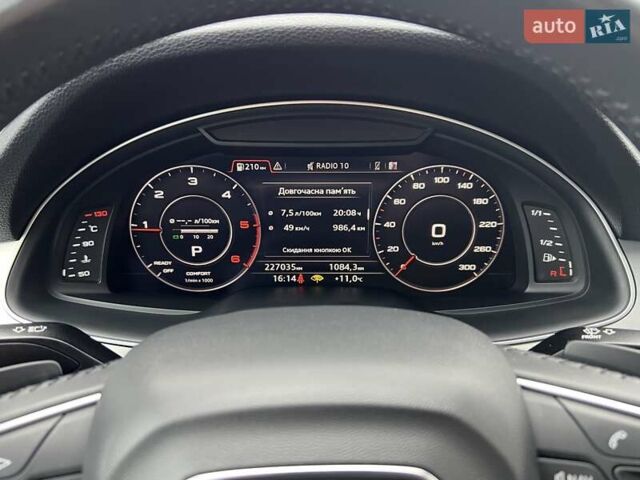 Серый Ауди Ку 7, объемом двигателя 2.97 л и пробегом 227 тыс. км за 44200 $, фото 30 на Automoto.ua
