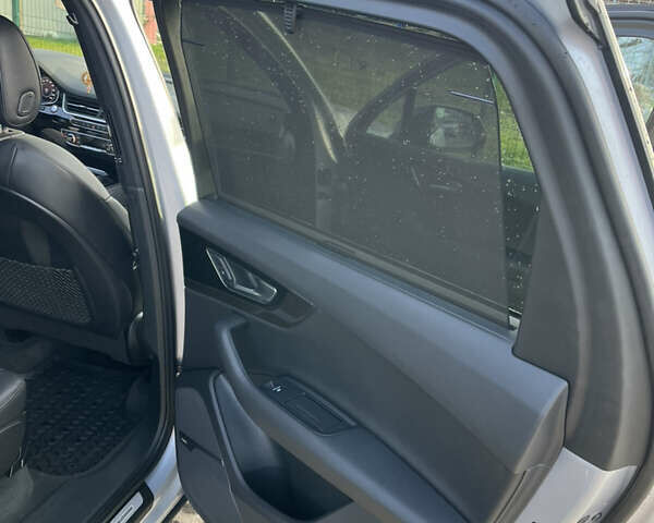 Серый Ауди Ку 7, объемом двигателя 3 л и пробегом 148 тыс. км за 37200 $, фото 27 на Automoto.ua