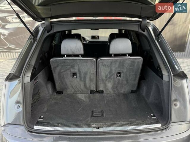 Серый Ауди Ку 7, объемом двигателя 3 л и пробегом 205 тыс. км за 23900 $, фото 26 на Automoto.ua