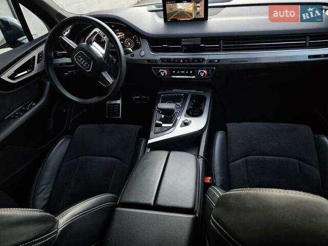 Серый Ауди Ку 7, объемом двигателя 2.97 л и пробегом 109 тыс. км за 53000 $, фото 22 на Automoto.ua