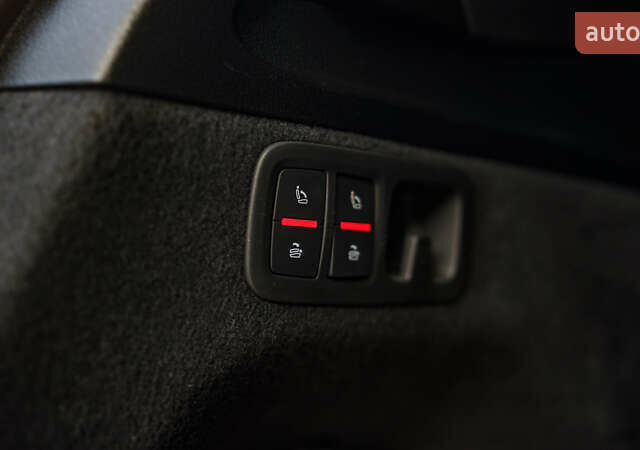 Серый Ауди Ку 7, объемом двигателя 3 л и пробегом 185 тыс. км за 40000 $, фото 13 на Automoto.ua