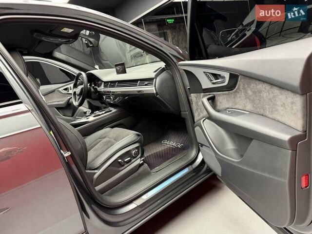Ауди Ку 7 2019 в Киеве на Automoto.ua Серый Ауди Ку 7, объемом двигателя 3 л и пробегом 100 тыс. км за 48500 $, фото 51 на Automoto.ua