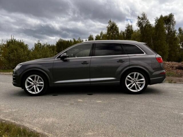 Сірий Ауді Ку 7, об'ємом двигуна 0 л та пробігом 90 тис. км за 17600 $, фото 5 на Automoto.ua