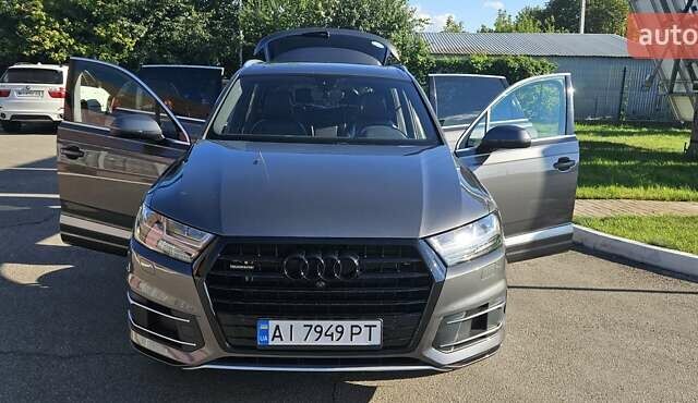 Серый Ауди Ку 7, объемом двигателя 1.98 л и пробегом 155 тыс. км за 28700 $, фото 3 на Automoto.ua