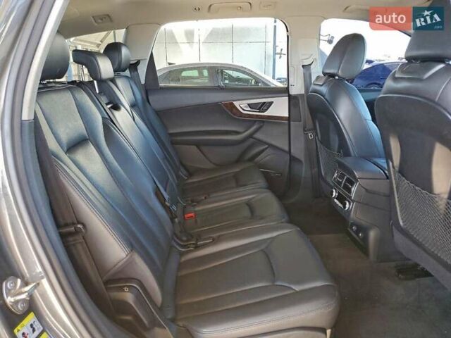 Серый Ауди Ку 7, объемом двигателя 3 л и пробегом 76 тыс. км за 8600 $, фото 10 на Automoto.ua