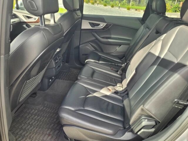 Серый Ауди Ку 7, объемом двигателя 3 л и пробегом 136 тыс. км за 16500 $, фото 11 на Automoto.ua