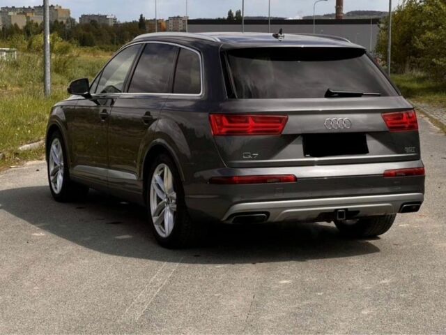 Сірий Ауді Ку 7, об'ємом двигуна 0 л та пробігом 90 тис. км за 17600 $, фото 3 на Automoto.ua