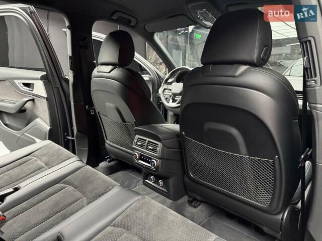 Ауди Ку 7 2019 в Киеве на Automoto.ua Серый Ауди Ку 7, объемом двигателя 3 л и пробегом 100 тыс. км за 48500 $, фото 48 на Automoto.ua