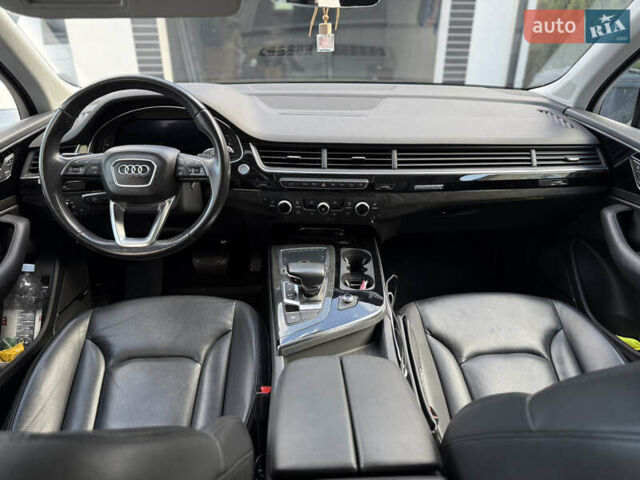 Ауді Ку 7 2019 у Львові на Automoto.ua Сірий Ауді Ку 7, об'ємом двигуна 3 л та пробігом 126 тис. км за 32900 $, фото 13 на Automoto.ua