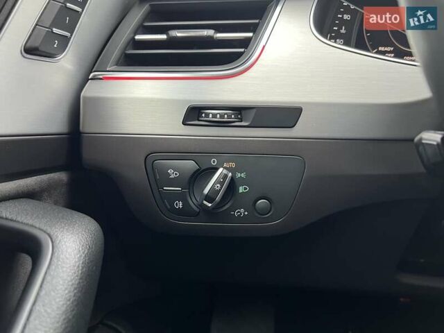 Серый Ауди Ку 7, объемом двигателя 2.97 л и пробегом 227 тыс. км за 44200 $, фото 31 на Automoto.ua