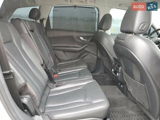 Сірий Ауді Ку 7, об'ємом двигуна 3 л та пробігом 113 тис. км за 11100 $, фото 10 на Automoto.ua