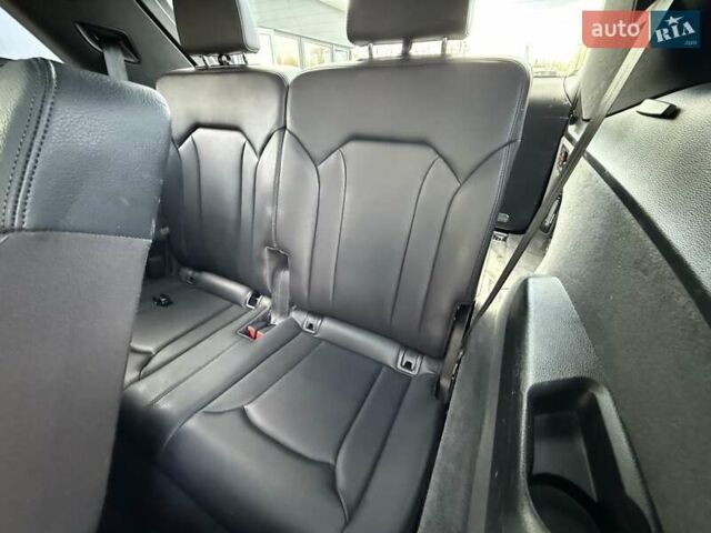 Серый Ауди Ку 7, объемом двигателя 3 л и пробегом 205 тыс. км за 23900 $, фото 78 на Automoto.ua