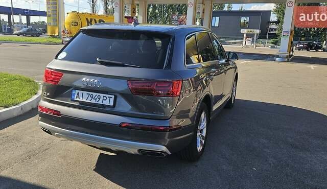 Серый Ауди Ку 7, объемом двигателя 1.98 л и пробегом 155 тыс. км за 28700 $, фото 4 на Automoto.ua