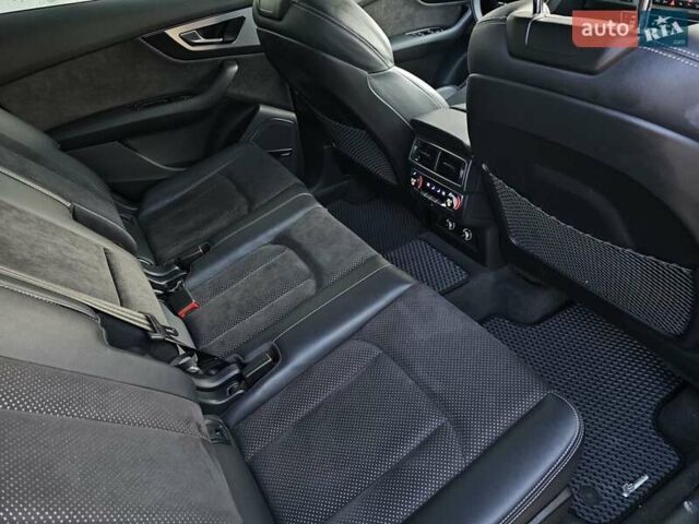 Серый Ауди Ку 7, объемом двигателя 2.97 л и пробегом 109 тыс. км за 53000 $, фото 21 на Automoto.ua