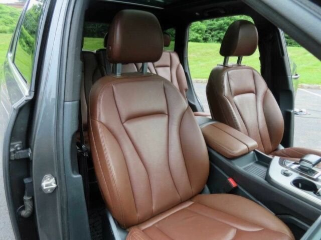 Серый Ауди Ку 7, объемом двигателя 3 л и пробегом 42 тыс. км за 17300 $, фото 9 на Automoto.ua