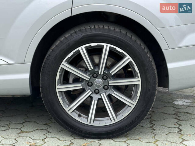 Серый Ауди Ку 7, объемом двигателя 2 л и пробегом 136 тыс. км за 25900 $, фото 10 на Automoto.ua