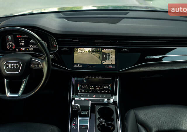 Серый Ауди Ку 7, объемом двигателя 3 л и пробегом 185 тыс. км за 40000 $, фото 24 на Automoto.ua